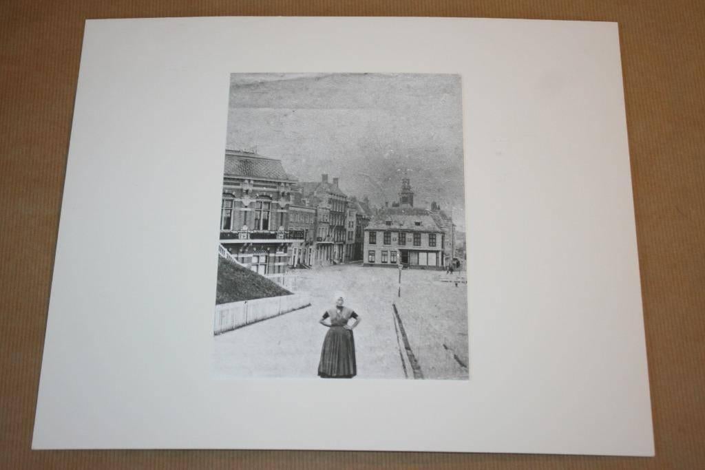 Foto Archief Vlissingen - Beursplein Beursgebouw 1900, Ophalen of Verzenden, Gelezen