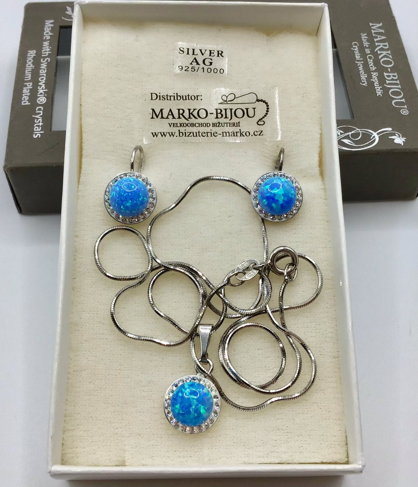Vintage oorbellen en ketting zilver 925 blauw Opaal Tsjechië, Verzenden, Zilver, Oorbellen