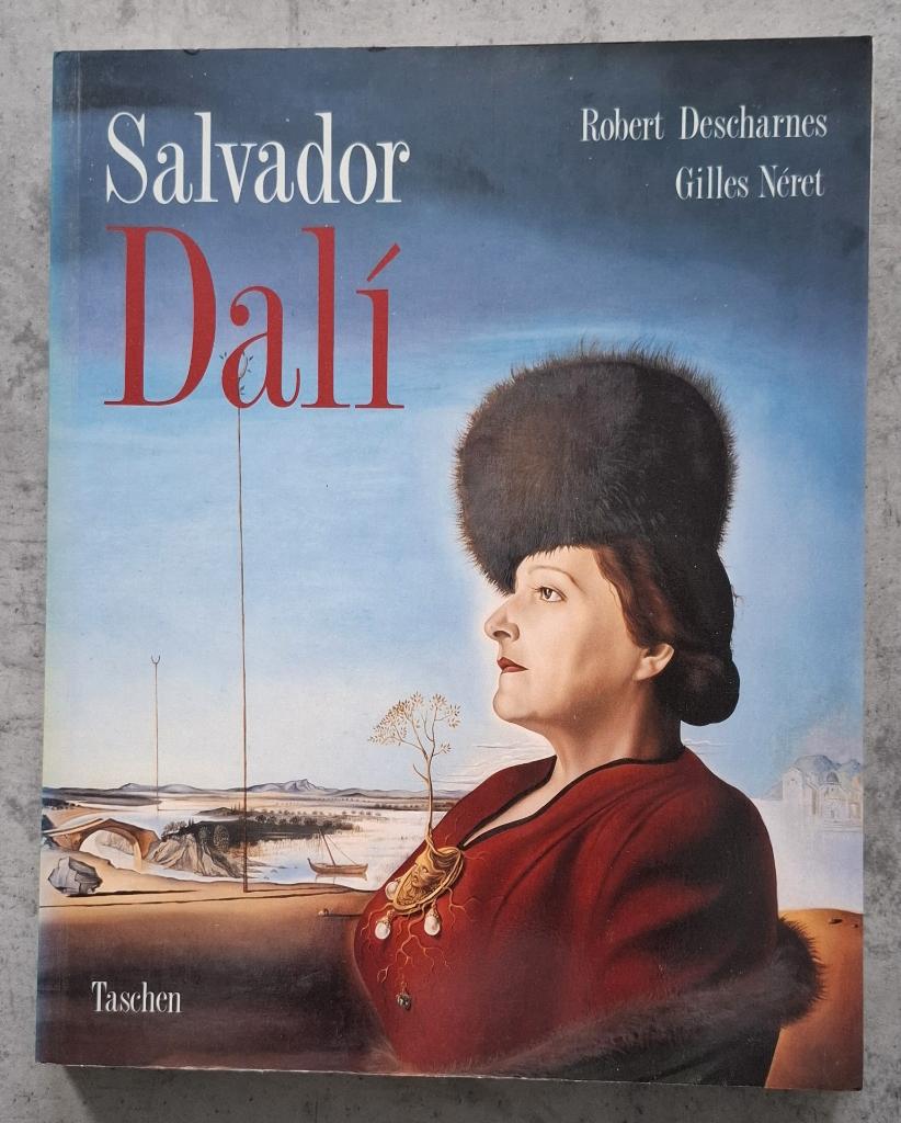 Salvador Dali door Robert Descharnes en Gilles Néret, Ophalen of Verzenden, Zo goed als nieuw, Overige onderwerpen