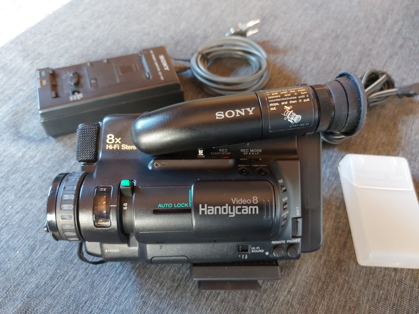 Sony Video 8 Handycam CCD-TRV75E, Gebruikt, Overige soorten, Sony, Externe microfoon
