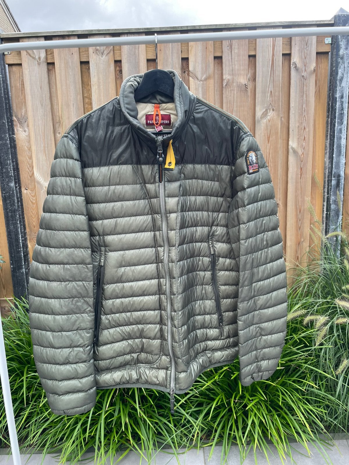 Groene parajumpers jas maat L, Ophalen, Zo goed als nieuw, Zwart
