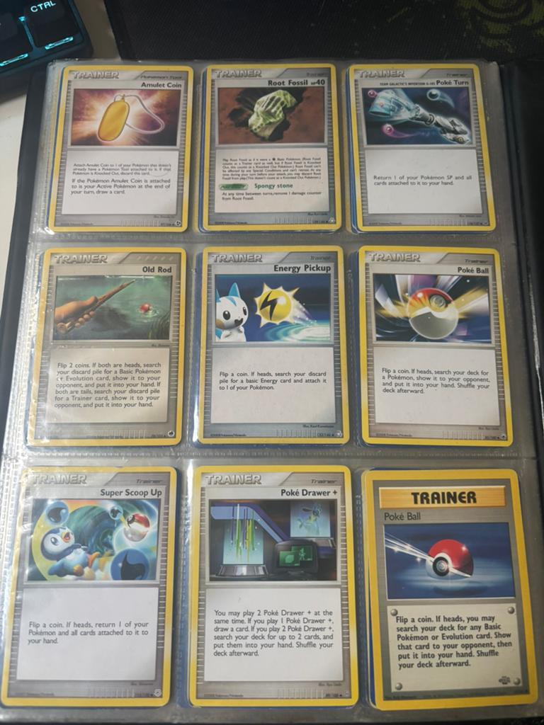 Pokemon boek, Hobby en Vrije tijd, Verzamelkaartspellen | Pokémon, Ophalen of Verzenden