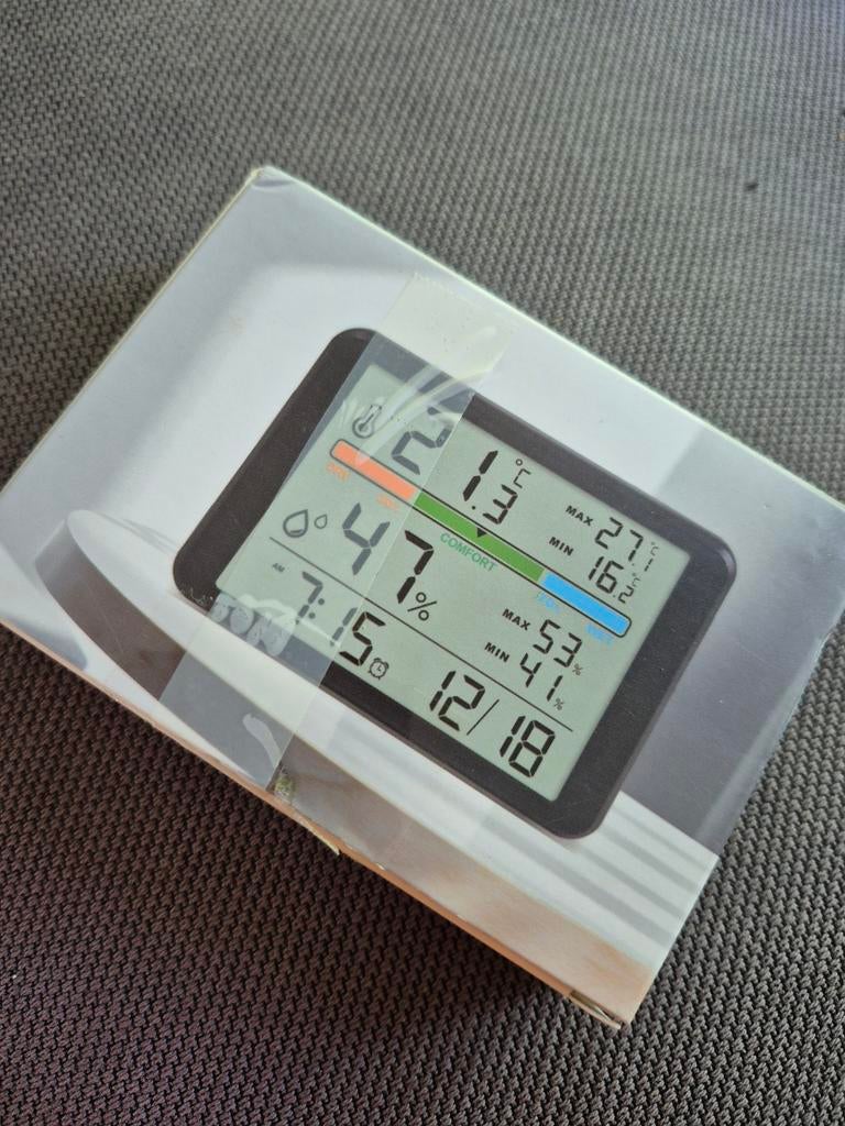 Digitale klok en Binnenthermometer met Vochtigheidsmeter, Ophalen of Verzenden, Nieuw, Binnenthermometer