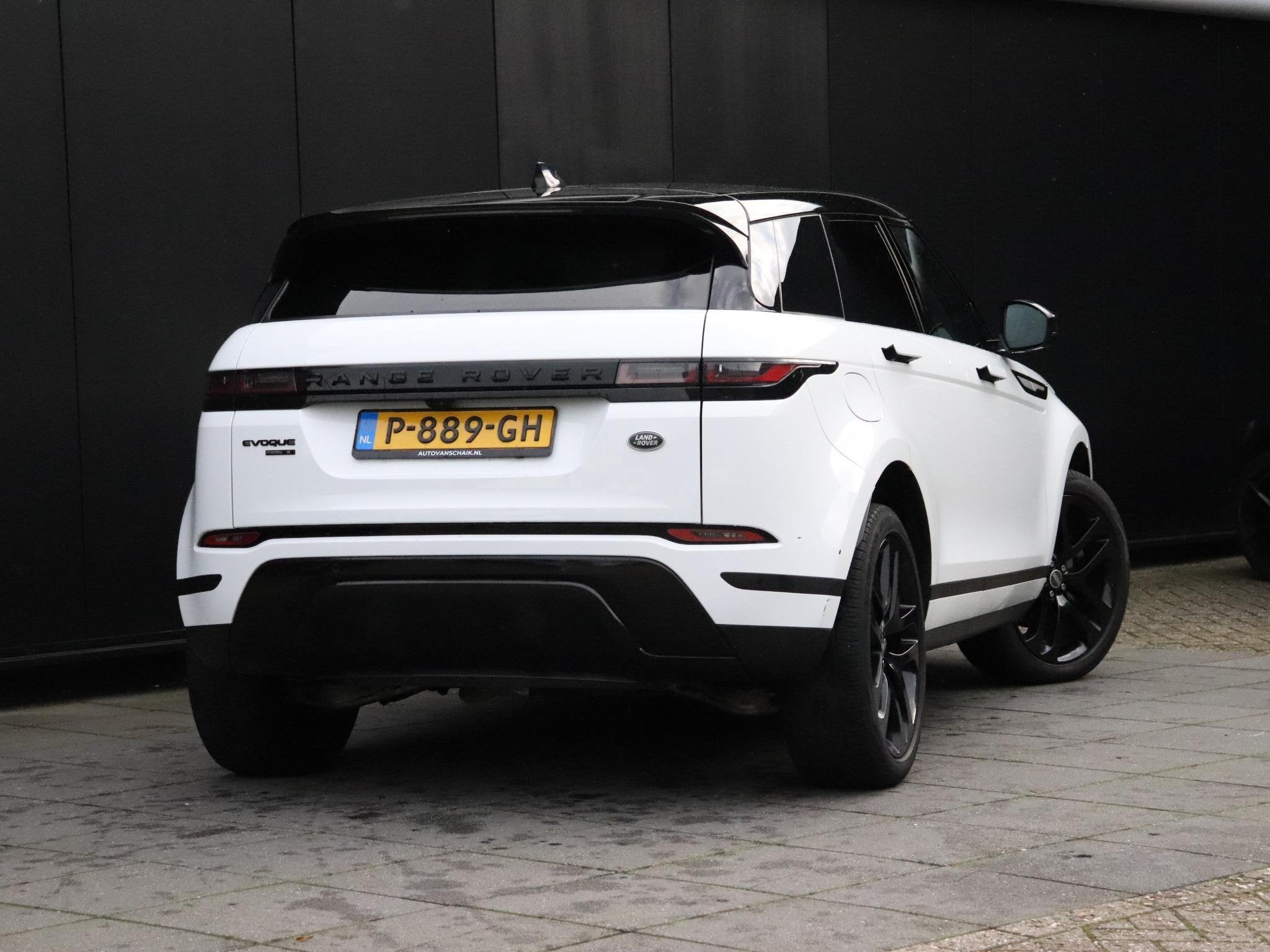 Land Rover Range Rover Evoque 1.5 P300e AWD HSE DYNAMIC | PA, Automaat, 309 pk, Stof, 15 kWh