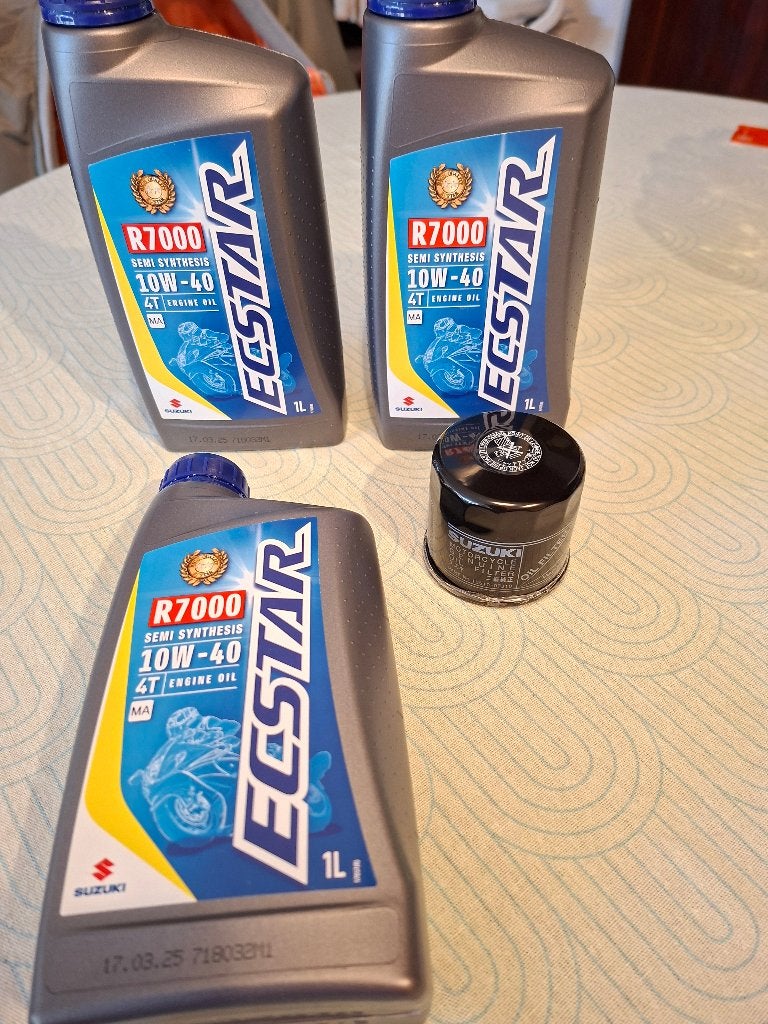 Motorolie en filter Suzuki, Motoren, Ophalen of Verzenden, Nieuw