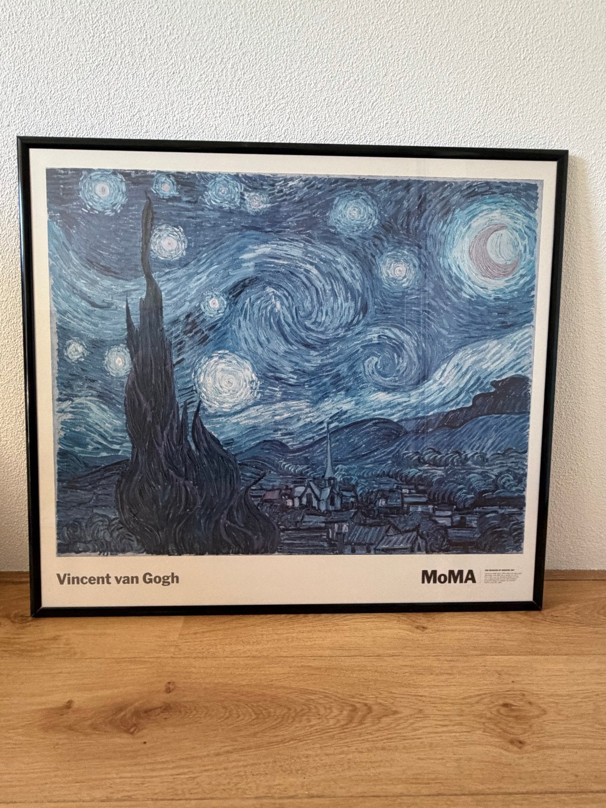 Vincent van Gogh - De Sterrennacht MoMA ingelijste print, Huis en Inrichting, Woonaccessoires | Schilderijen, Tekeningen en Foto's