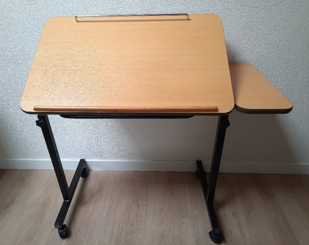 Verrijdbare leestafel, Ophalen