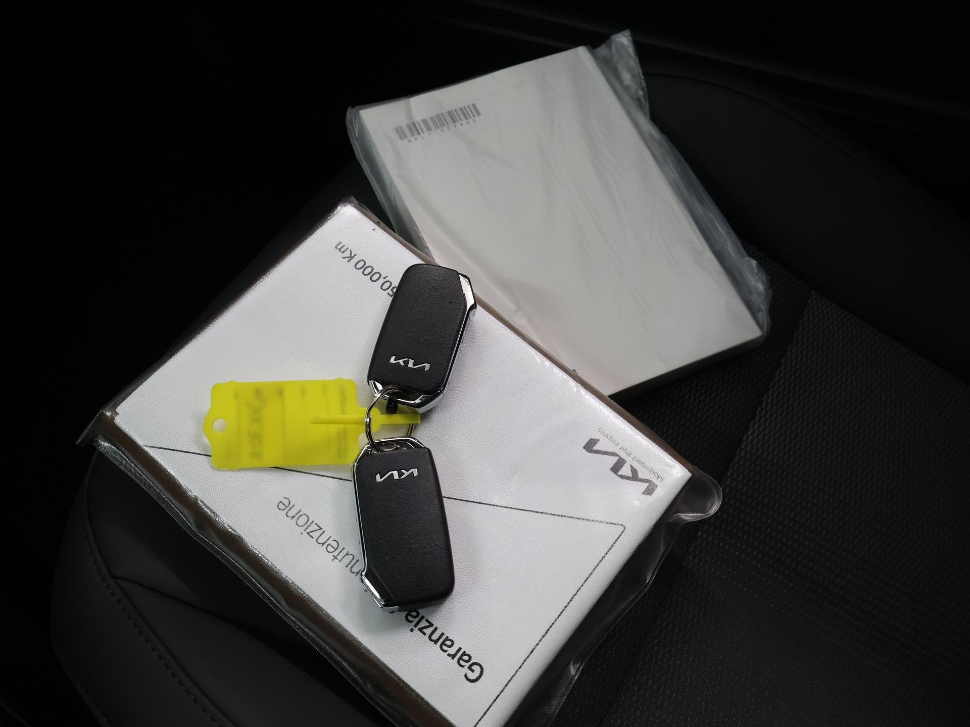 Foto 26 van Kia Niro 1.6 GDi PHEV DynamicPlusLine Edition | 18” lichtm