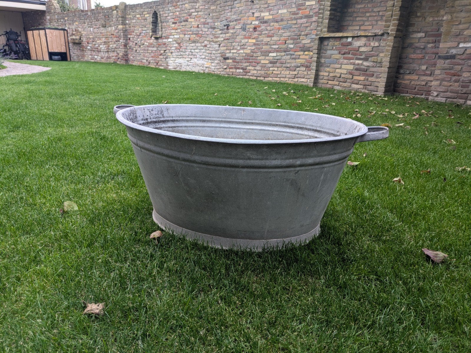 Vintage Zinken Wastobbe - Perfect voor Tuindecoratie, Ophalen