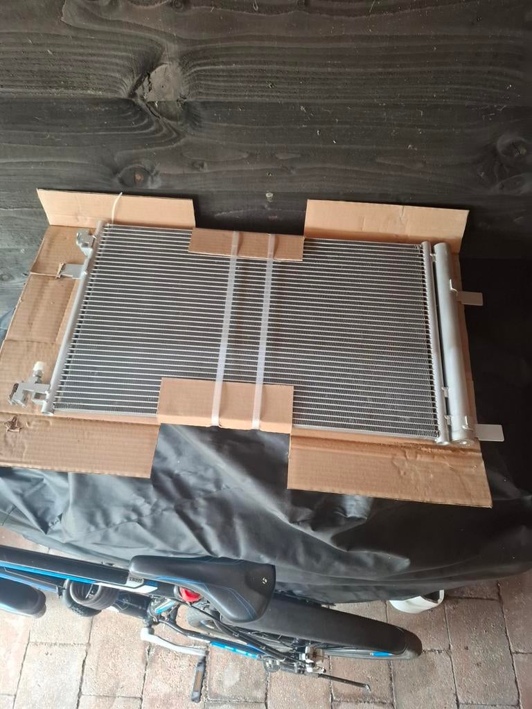 Nieuwe airco condensor voor opel insignia 1600 turbo, Ophalen of Verzenden, Nieuw, Universele onderdelen