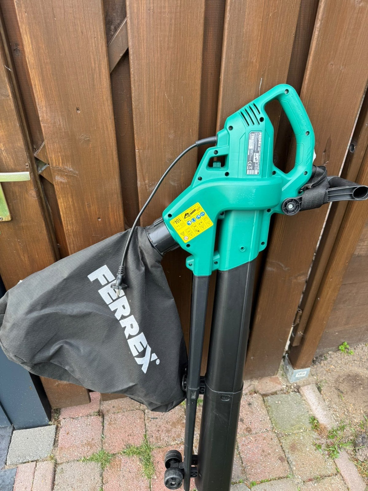 Ferrex GLB5500 Elektrische Bladblazer/Zuiger/Versnipperaar, Gebruikt, Ferrex, Handgedragen, Ophalen of Verzenden