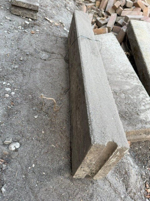stoepranden gratis af te halen, Ophalen, Gebruikt, 100 tot 200 cm, Minder dan 25 cm