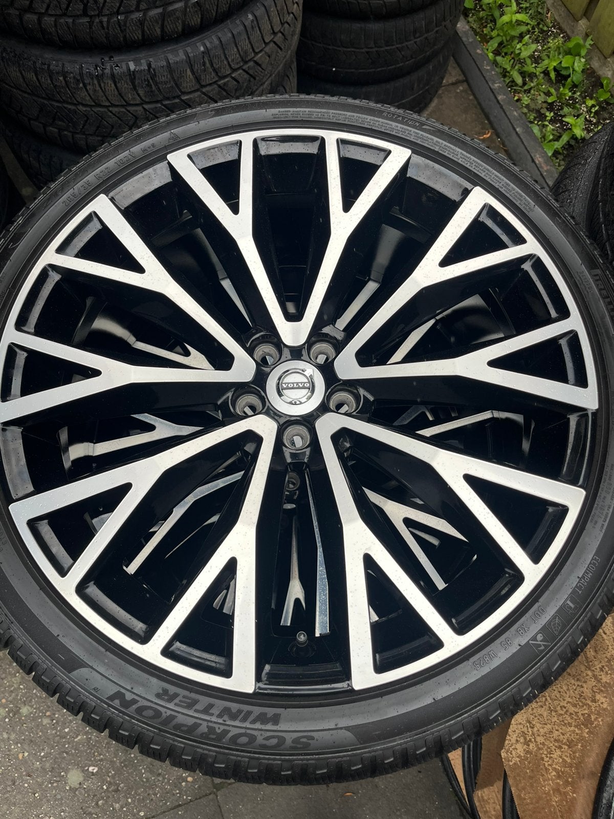 22 inch Originele Volvo XC60 velgen met winterbanden., 265 mm, Banden en Velgen, Nieuw, Overige maten