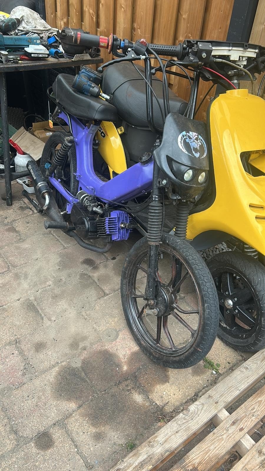 Tomos a35 Brommer - Paars, Fietsen en Brommers, Ophalen, Gebruikt, Maximaal 25 km/u, Flexer