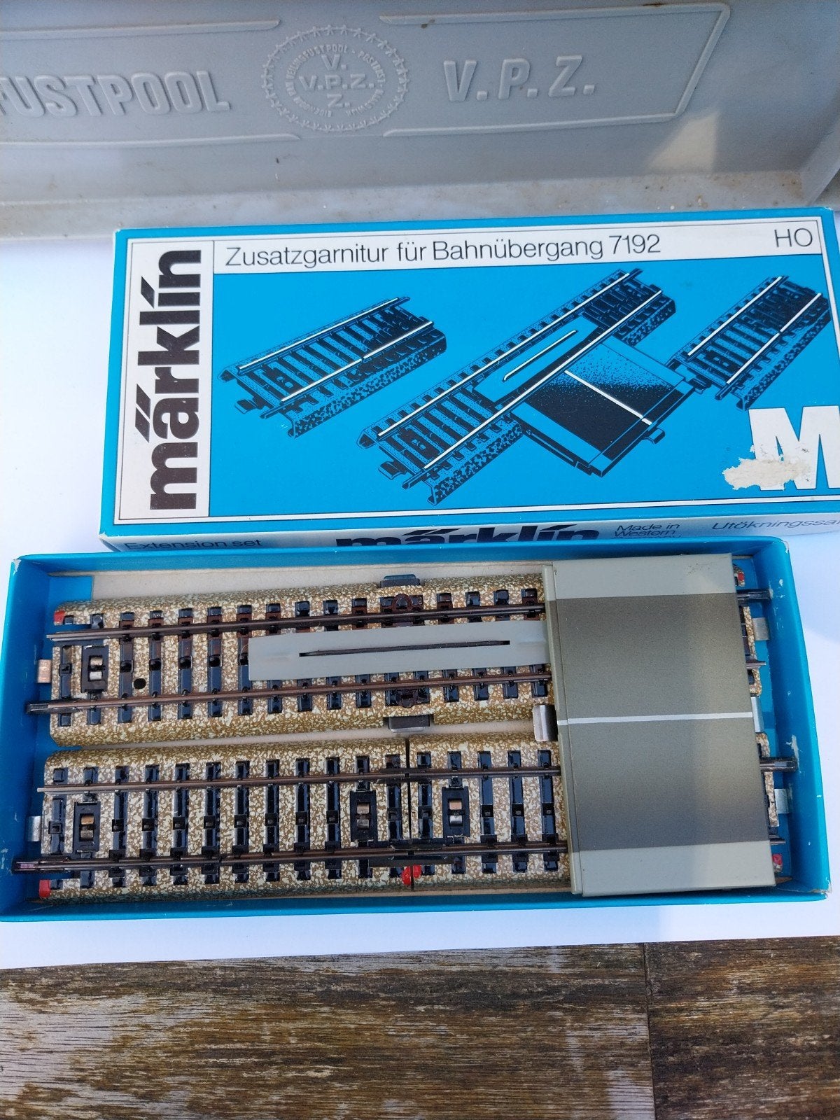 Märklin,  uitbreidingsset overgang., Hobby en Vrije tijd, Modeltreinen | H0, Wisselstroom, Rails, Ophalen of Verzenden, Zo goed als nieuw