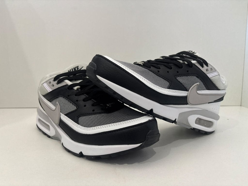 Nike Air Max BW Lyon City Pack | Maat 44 | €49,95, Overige kleuren, Nike, Nieuw, Ophalen of Verzenden