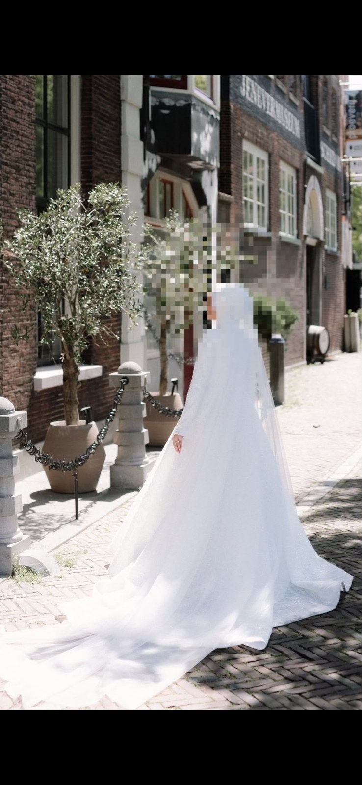Prachtige witte trouwjurk met lange sleep, Ophalen, Zo goed als nieuw, Wit, Trouwjurk