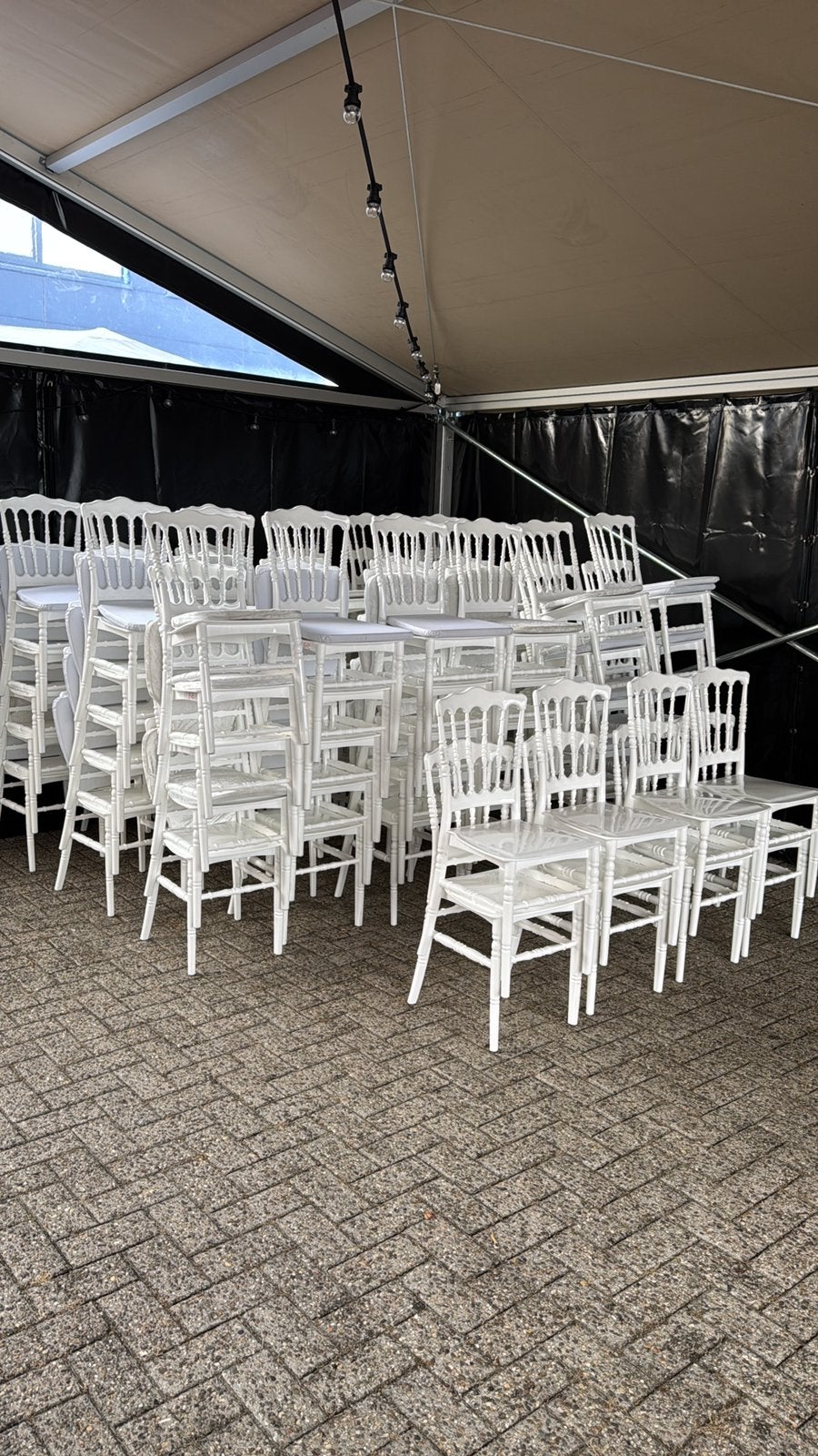 Tafels en stoelen verhuur, Hobby en Vrije tijd, Ophalen, Zo goed als nieuw, Overige