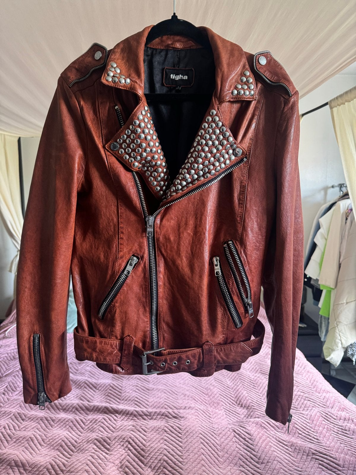 Tigha Leren Bikerjack met studs - Maat S, Ophalen of Verzenden, Nieuw, Maat 36 (S), Bruin