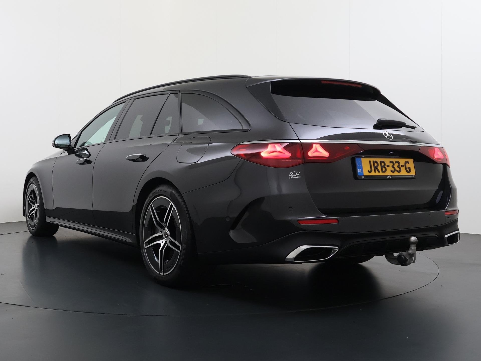 Mercedes-Benz E-klasse Estate 300 de AMG Line | Superscreen, Auto's, Dealer onderhouden, Achterwielaandrijving, Gebruikt, 4 cilinders