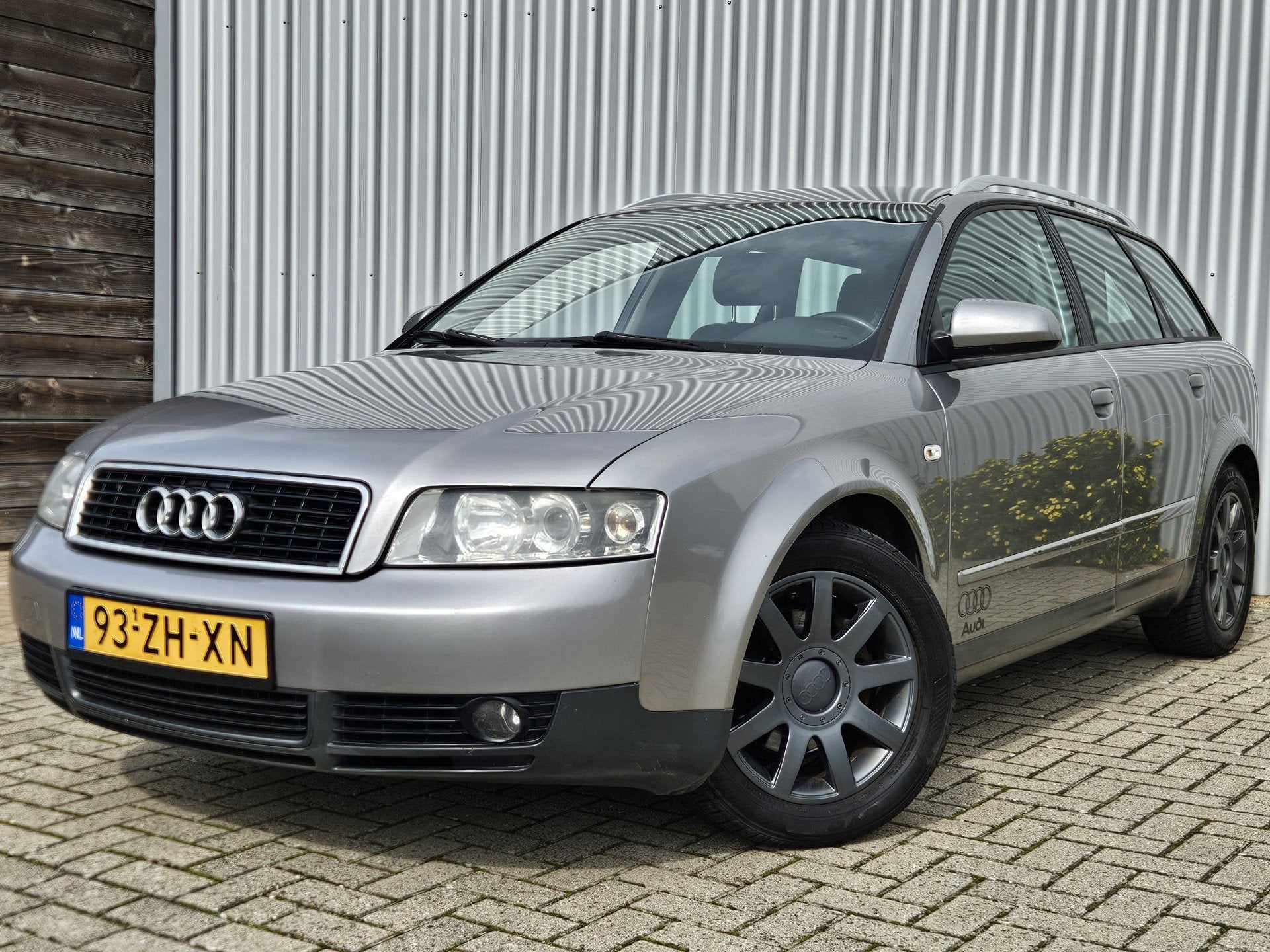 Audi A4 Avant 2.0 Exclusive /Automaat/Nieuwe Distributieriem, Gebruikt, 4 cilinders, 1984 cc, A4