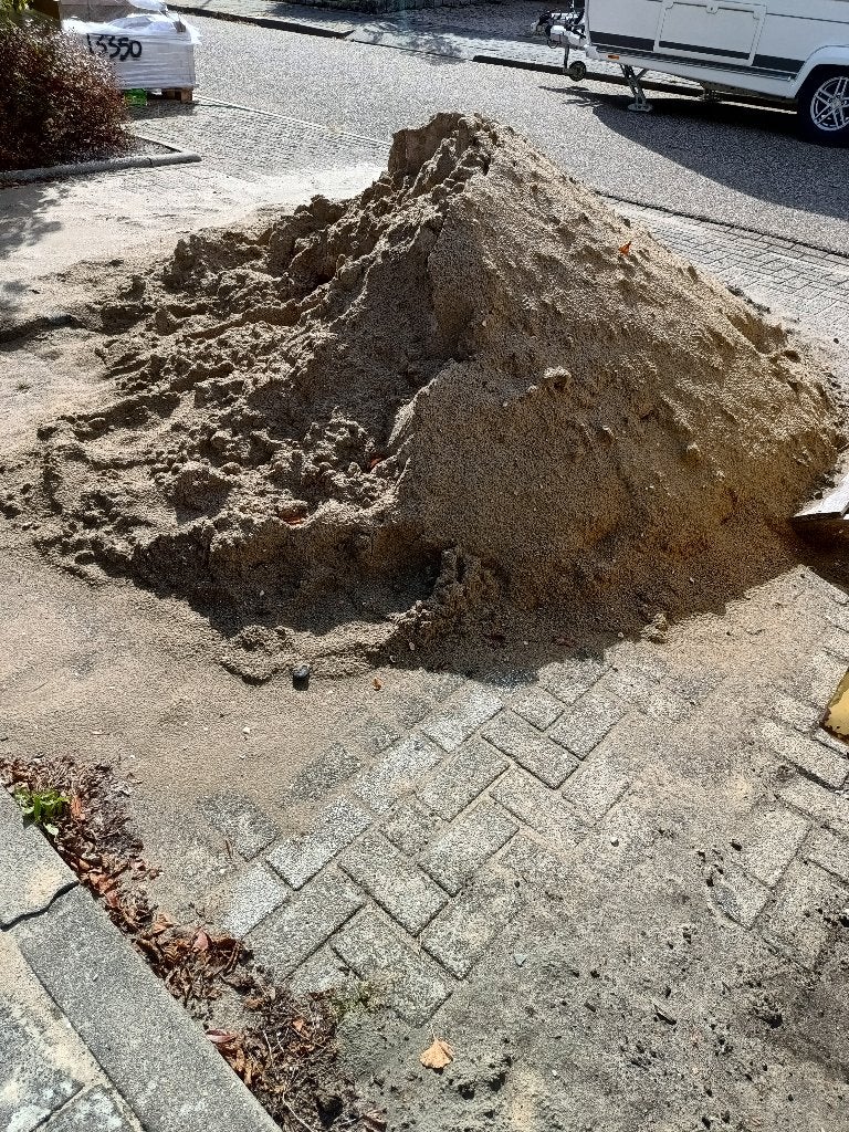 Gratis ophalen: 2 kuub zand, Tuin en Terras, Zand, Ophalen, Nieuw, Ophoogzand