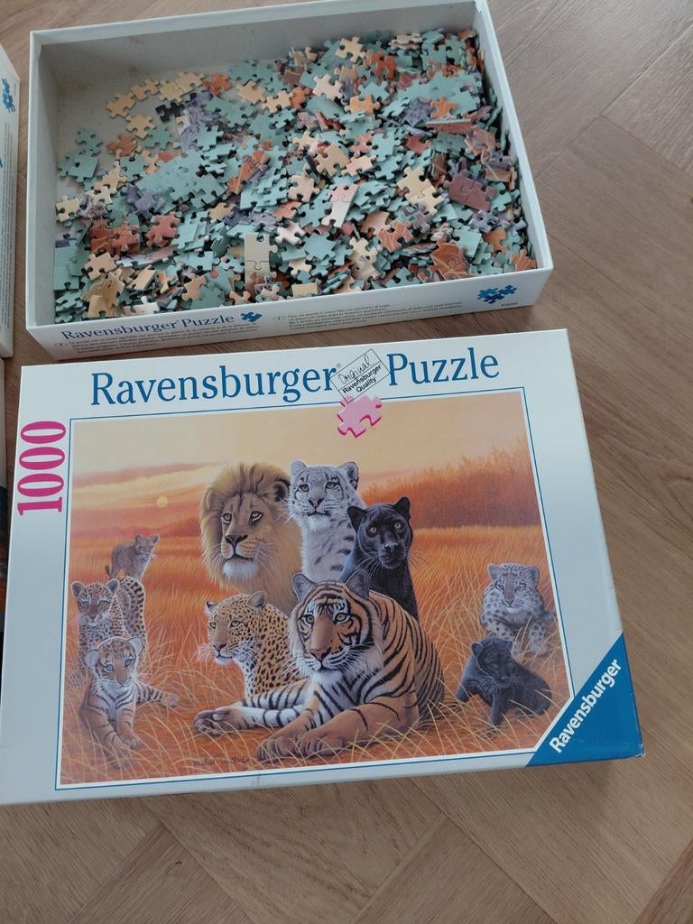 Drie Ravensburger puzzels van 1000 stukjes, Ophalen, 500 t/m 1500 stukjes, Zo goed als nieuw, Legpuzzel