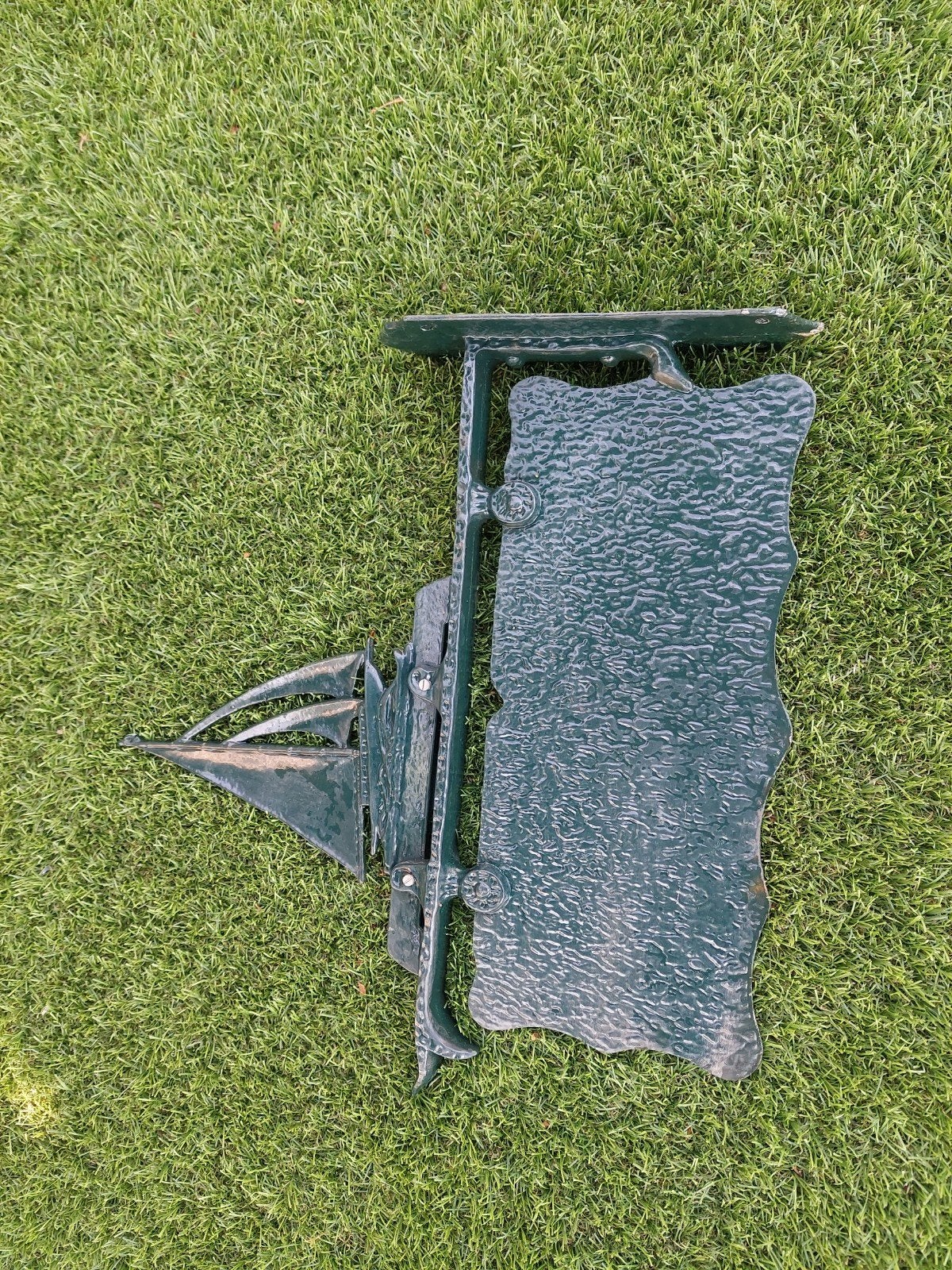 Naambord, Ophalen