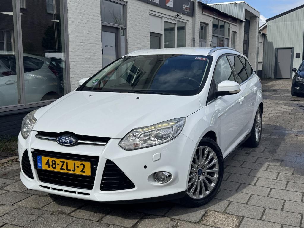 Ford FOCUS Wagon 1.6 EcoB. Titanium* Sfeerverlichting*, Auto's, Gebruikt, Navigatiesysteem, 4 cilinders, 150 pk
