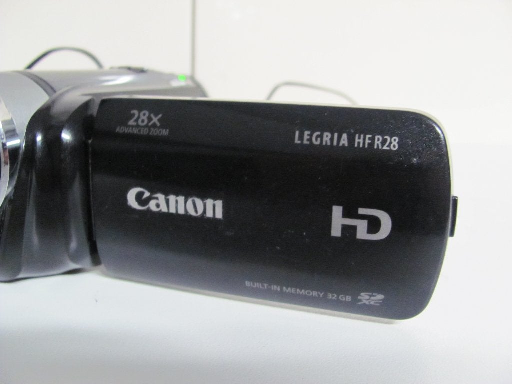 CANON legria HF R28 met 32gb geheugen aan boord, Audio, Tv en Foto, Canon, 20x of meer, Ophalen of Verzenden, Zo goed als nieuw