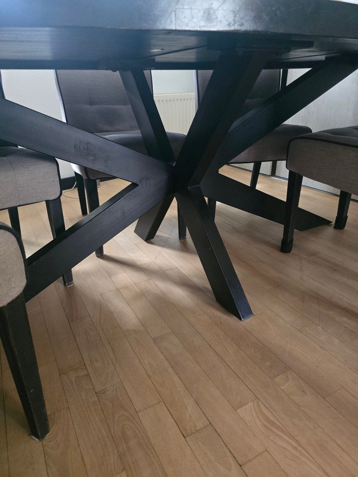 Zwarte mangohouten eettafel, Huis en Inrichting, Tafels | Eettafels, Gebruikt, 100 tot 150 cm, 200 cm of meer, Ophalen of Verzenden