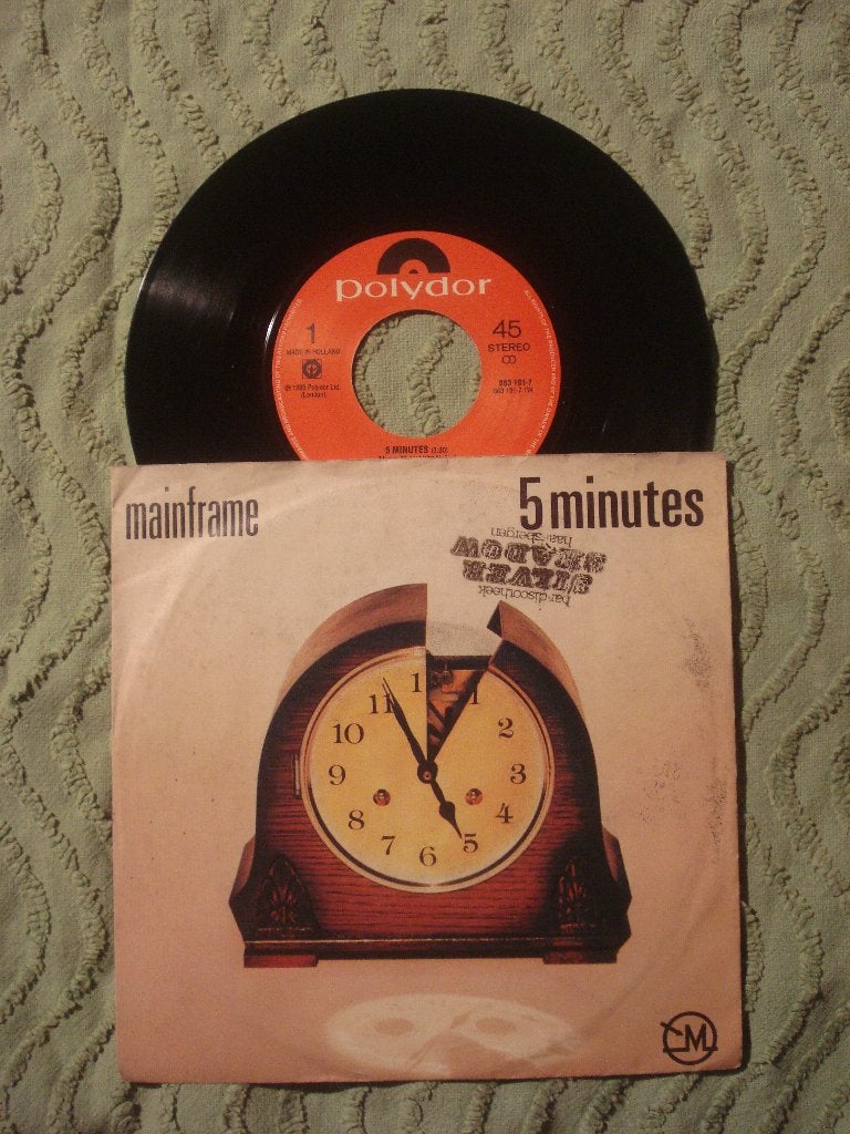 Mainframe 7" Vinyl Single: ‘5 Minutes’ (Nederland), Ophalen of Verzenden, Zo goed als nieuw, 7 inch, Pop