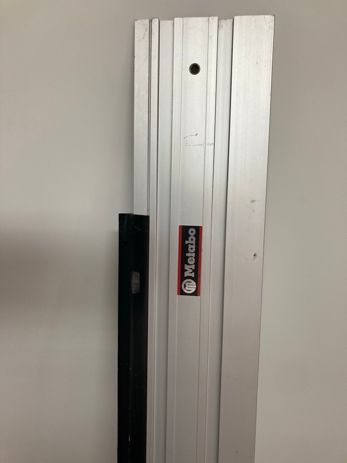 Metabo geleiderail 150 cm met haakse geleider, Ophalen, Gebruikt, Overige typen, 30 tot 70 mm