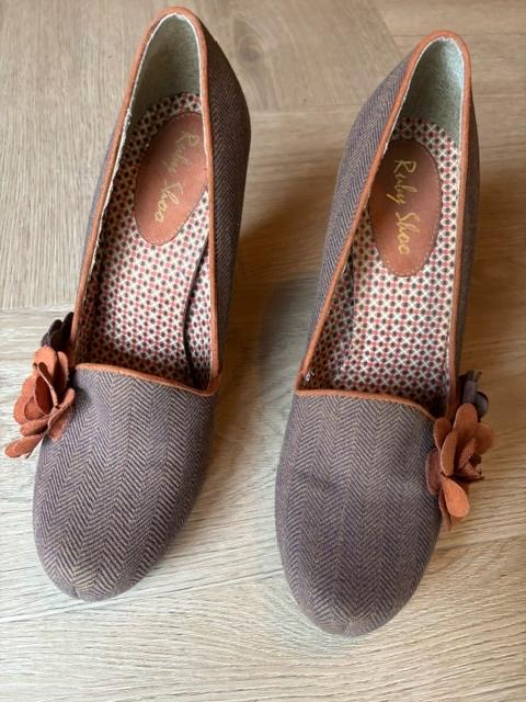Vintage pumps, Kleding | Dames, Schoenen, Ophalen, Pumps, Bruin, Nieuw