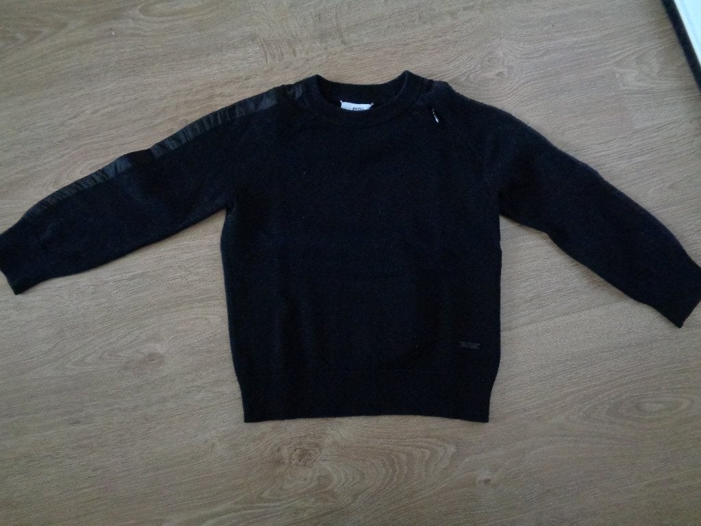 Hugo Boss trui maat 104 jongen, Kinderen en Baby's, Kinderkleding | Maat 104, Trui of Vest, Ophalen of Verzenden, Zo goed als nieuw