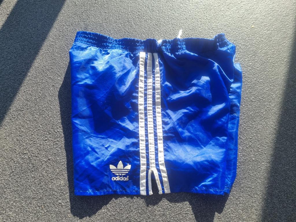Adidas vintage short. Maat M., Kleding | Heren, Sportkleding, Ophalen of Verzenden, Zo goed als nieuw, Adidas, Algemeen