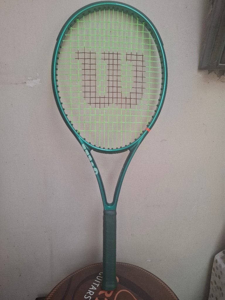 Wilson blade 100L v10, Ophalen of Verzenden, Zo goed als nieuw, Racket, L0