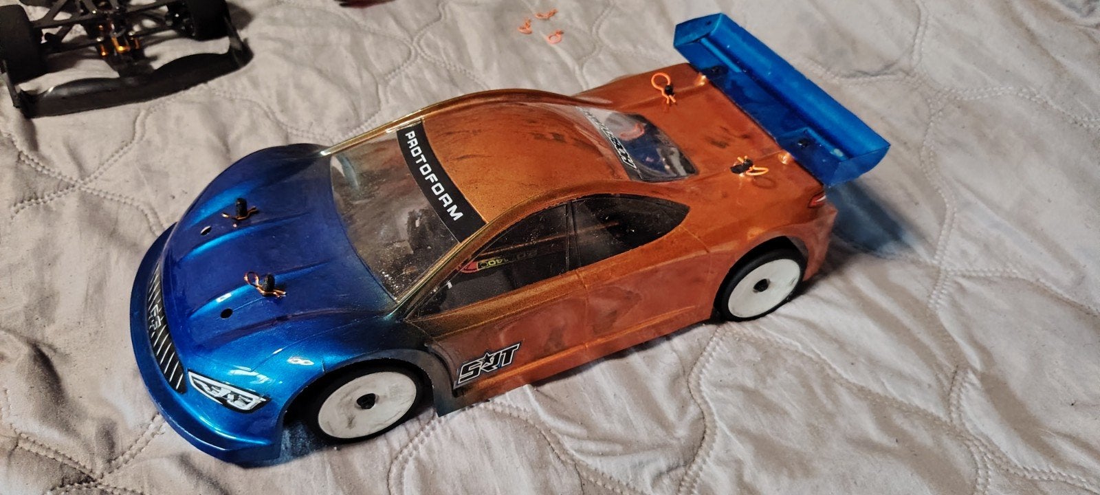 Carten T410R Toerwagen 1:10 RC Race Auto Team Corally 10.5, Zo goed als nieuw, Schaal 1:10, Auto onroad, Ophalen