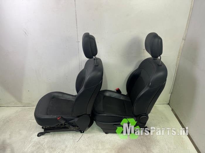 Bekleding Set (compleet) van een Kia Sportage, Auto-onderdelen, -, -, Ophalen of Verzenden, -