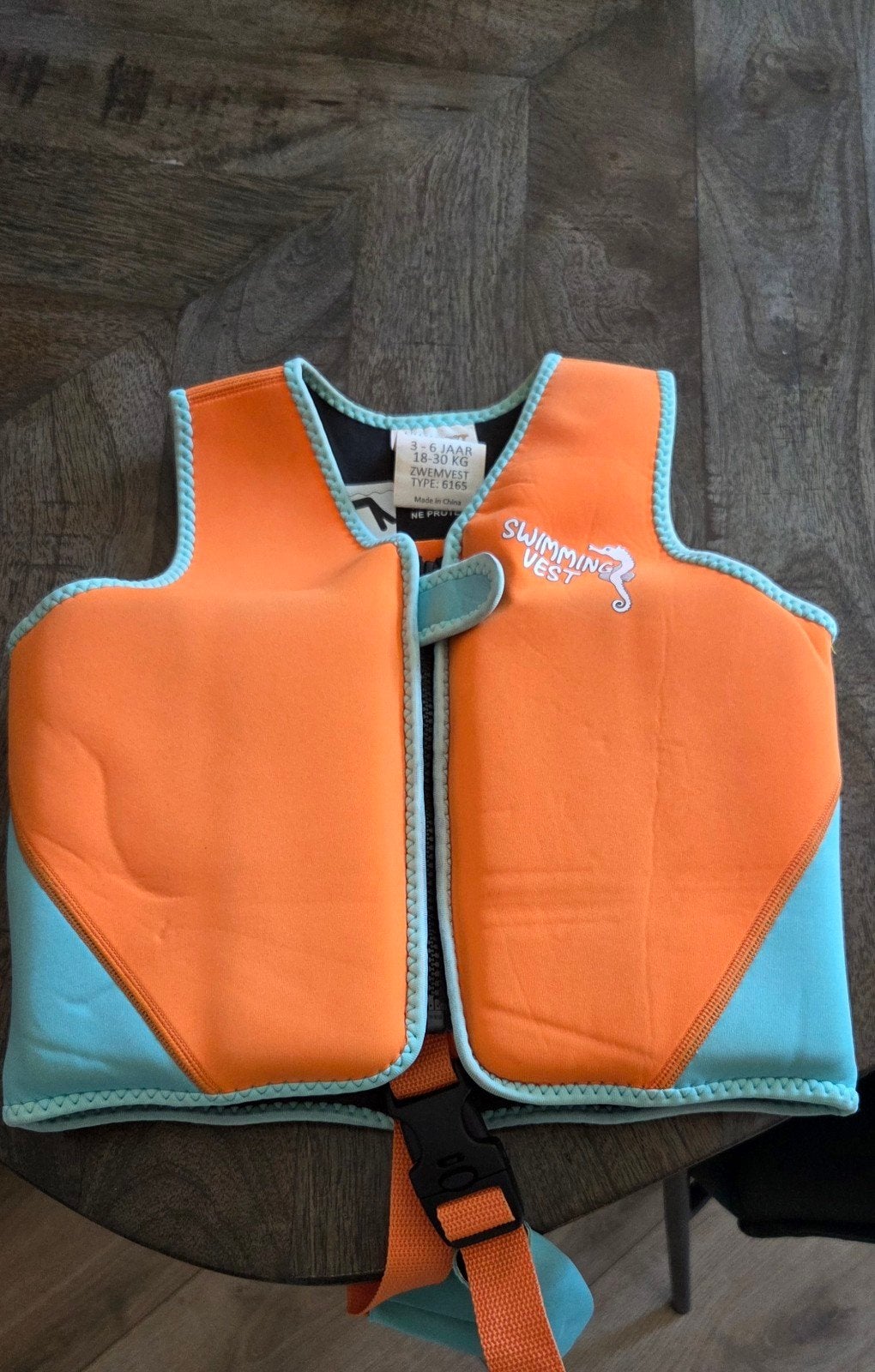 Zwemvest 3-6 jaar (18-30 kg) - Oranje/Blauw, Kinderen en Baby's, Babykleding | Overige, Ophalen of Verzenden, Gebruikt, Swimming Vest