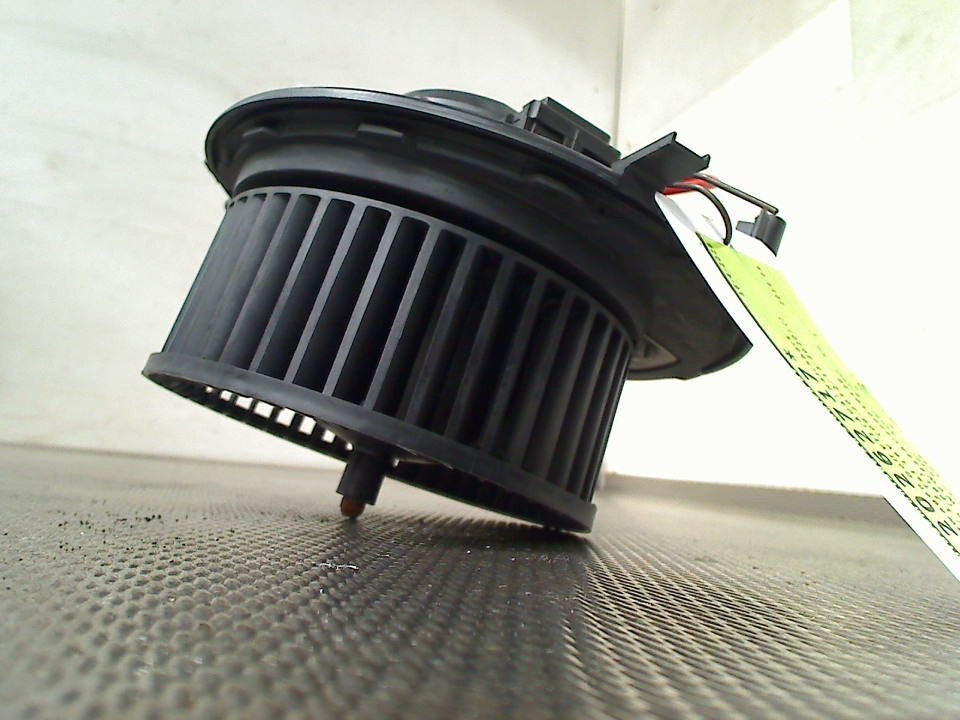 Kachel Ventilatormotor Volkswagen Golf VII (AUA) 5Q1819021B, Gebruikt, Volkswagen, Volkswagen AG, Kundenbetreuung@volkswagen.de