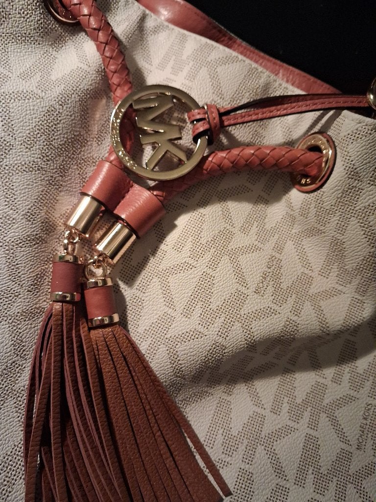 Michael Kors Shopper Tas - Beige met Roze Details, Ophalen of Verzenden, Nieuw, Beige, Shopper