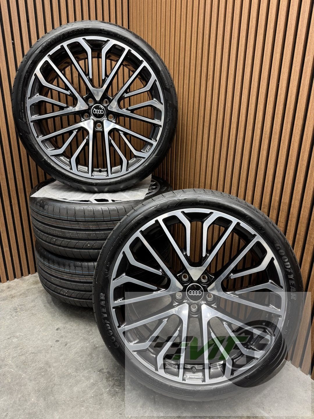 21" Audi A6 S6 C8 C9 hybride MULTISPK 4P0601025N NEW BTW OEM, Auto-onderdelen, Banden en Velgen, 255 mm, - Audi AG, - Auto-Union-Str. 1 85057 Ingolstadt Deutschland