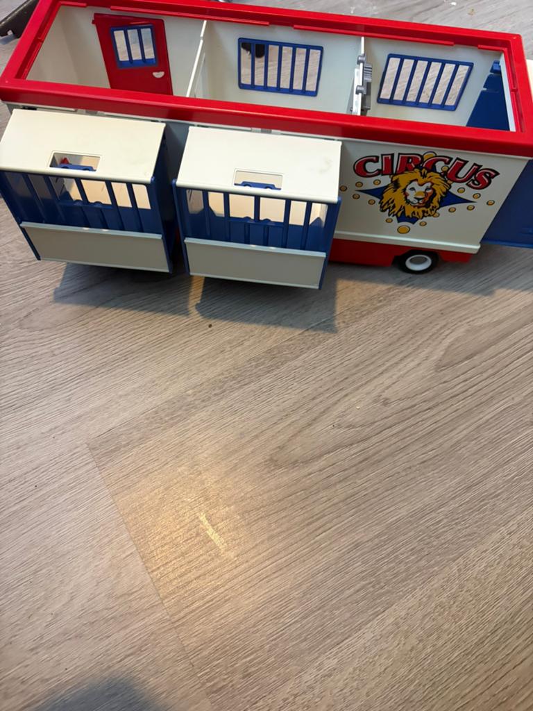 Playmobil circus, Hobby en Vrije tijd, Modelauto's | 1:87, Ophalen of Verzenden, Zo goed als nieuw, Bus of Vrachtwagen