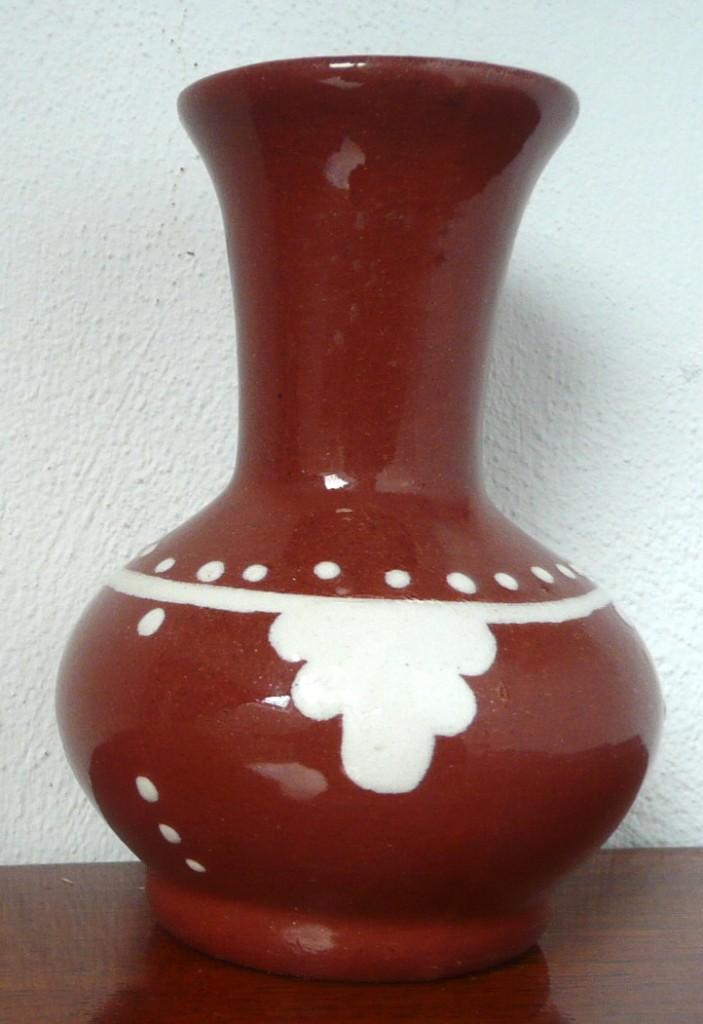 klein vaasje met floraal motief (376), Ophalen of Verzenden