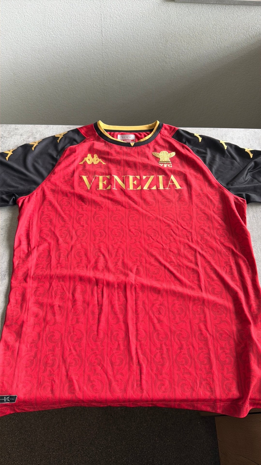 Venezia vierde shirt rood 21/22 authentiek, Sport en Fitness, Voetbal, Maat XL, Ophalen, Nieuw, Shirt