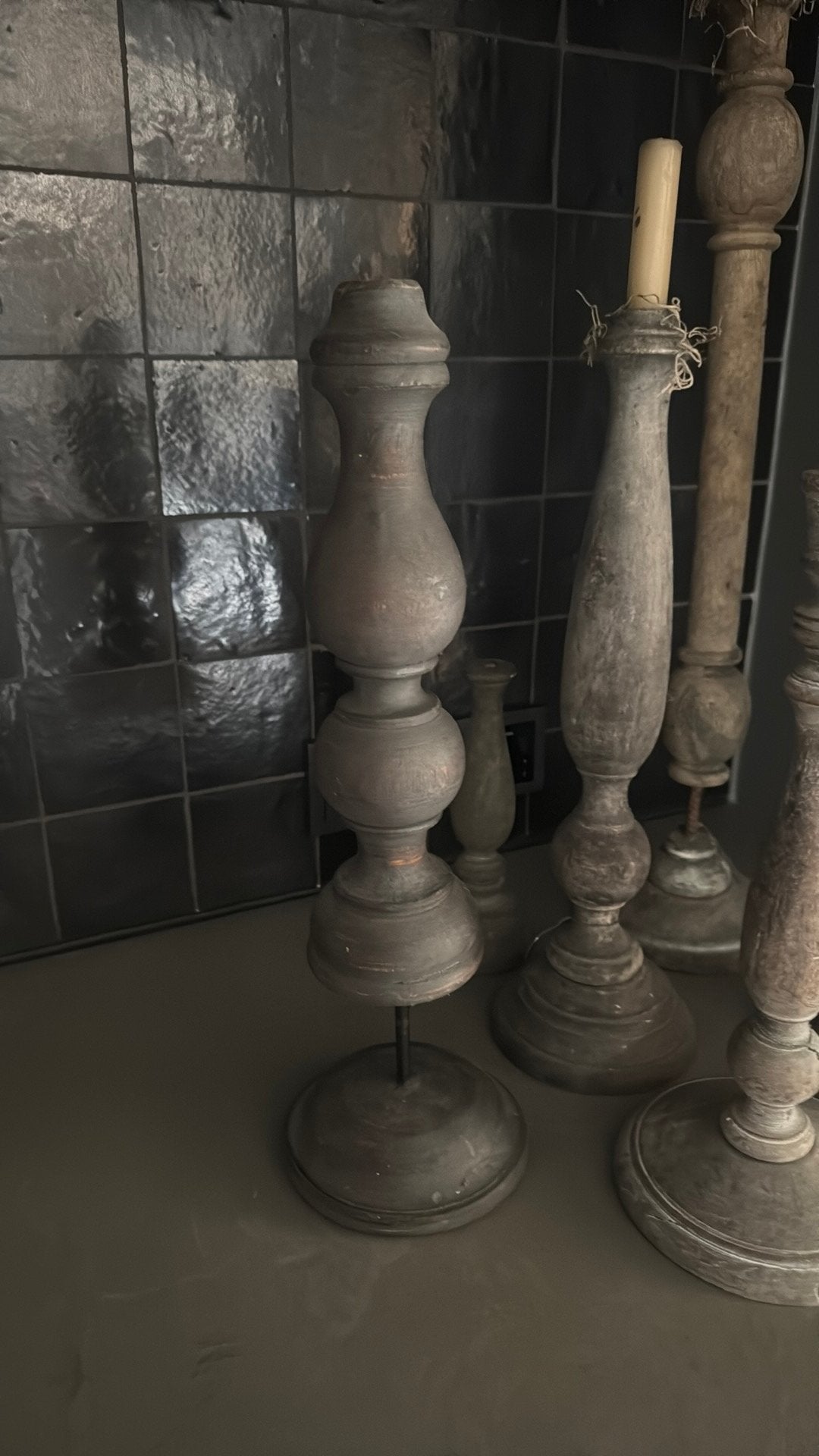 Leuke houten pinakel, Huis en Inrichting, Woonaccessoires | Kandelaars en Kaarsen, Ophalen of Verzenden, Zo goed als nieuw, Hout