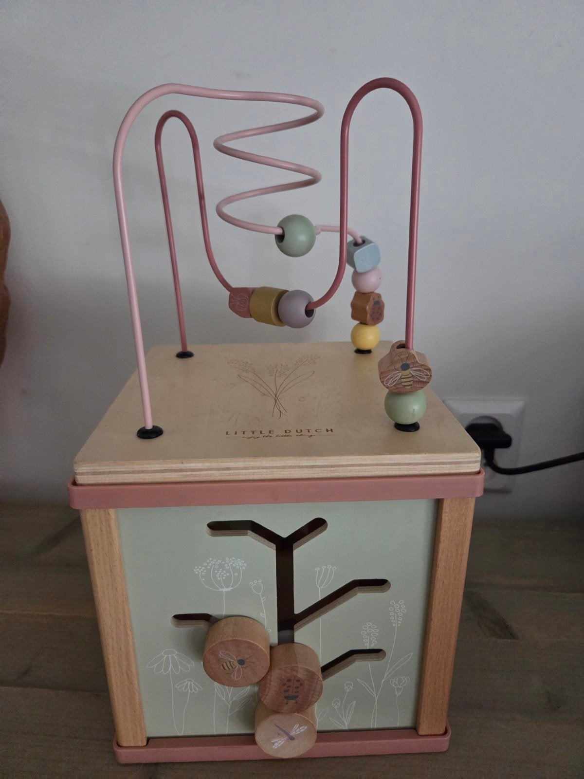 littel dutch kubus, Ophalen, 65 cm of meer