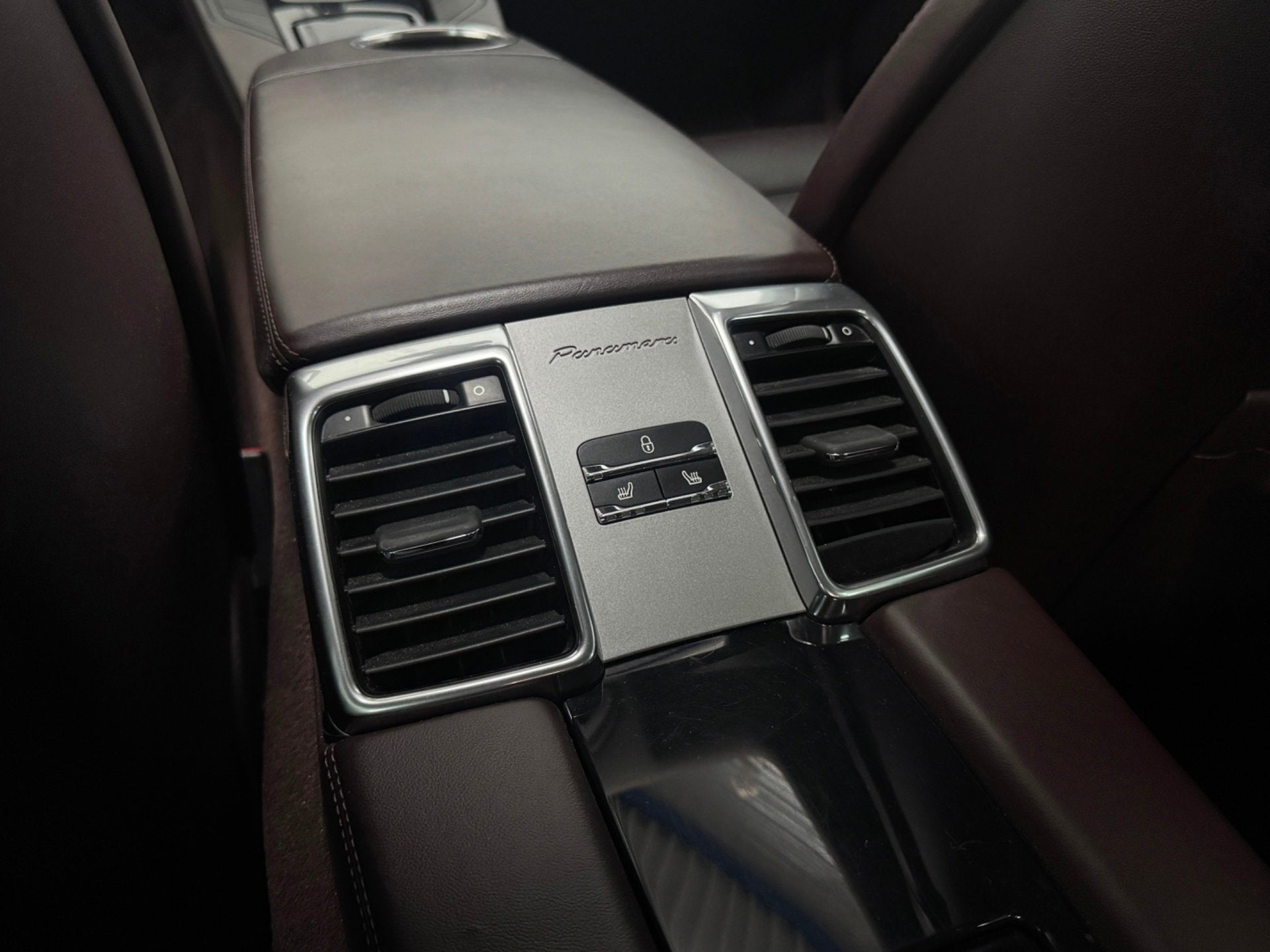 PORSCHE PANAMERA 4 3.6 V6 300CH