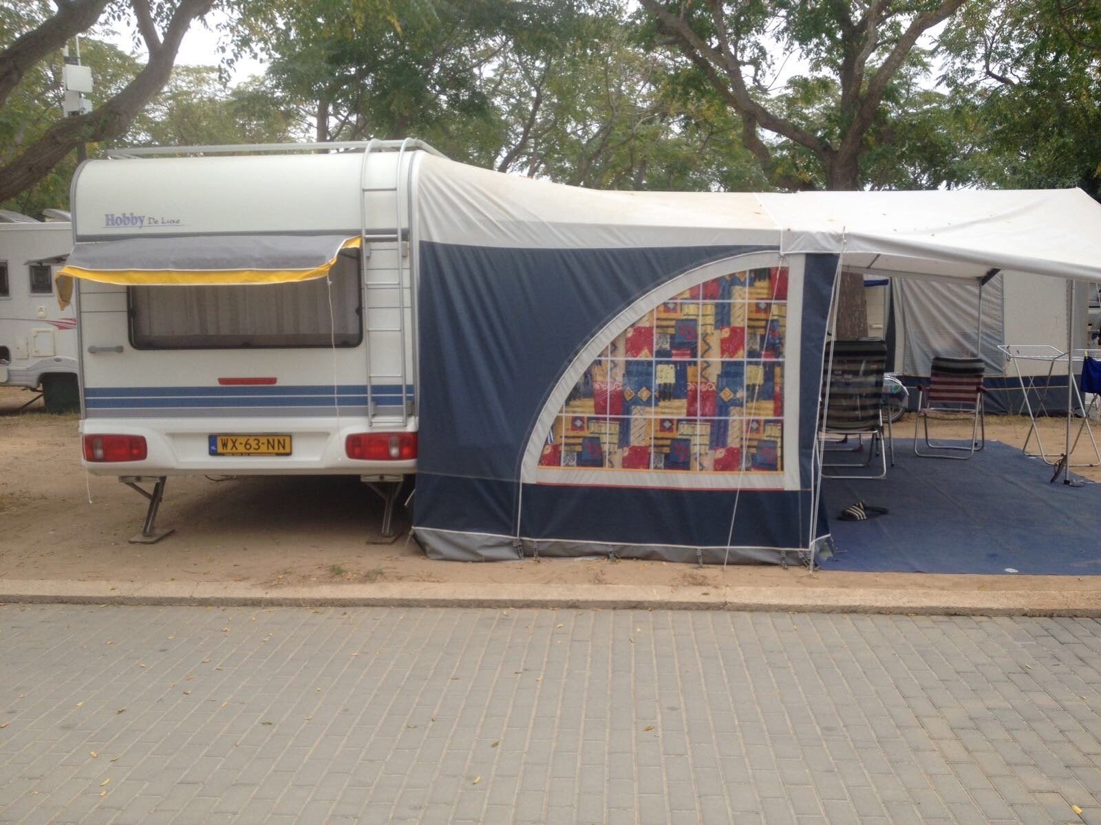 Hobby De Luxe Caravan - Perfect voor uw volgende avontuur!, Caravans en Kamperen, Rondzit, Hobby, Omvormbare zithoek, Particulier